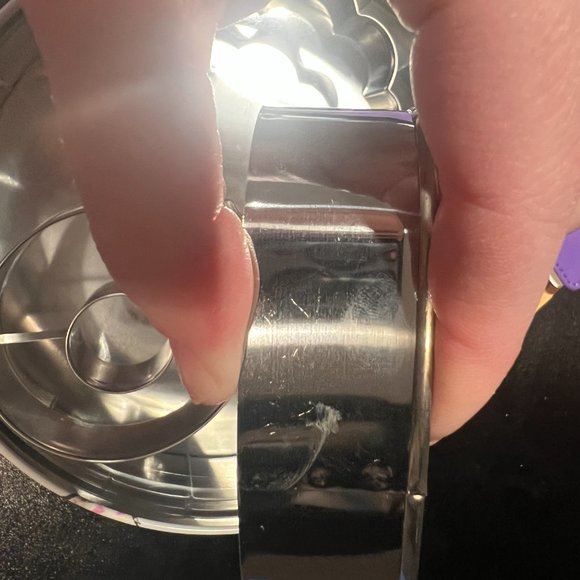 kate spade one smart cookie tin with 3 cookie cutters nwot *PLEASE READ* - Picture 8 of 11